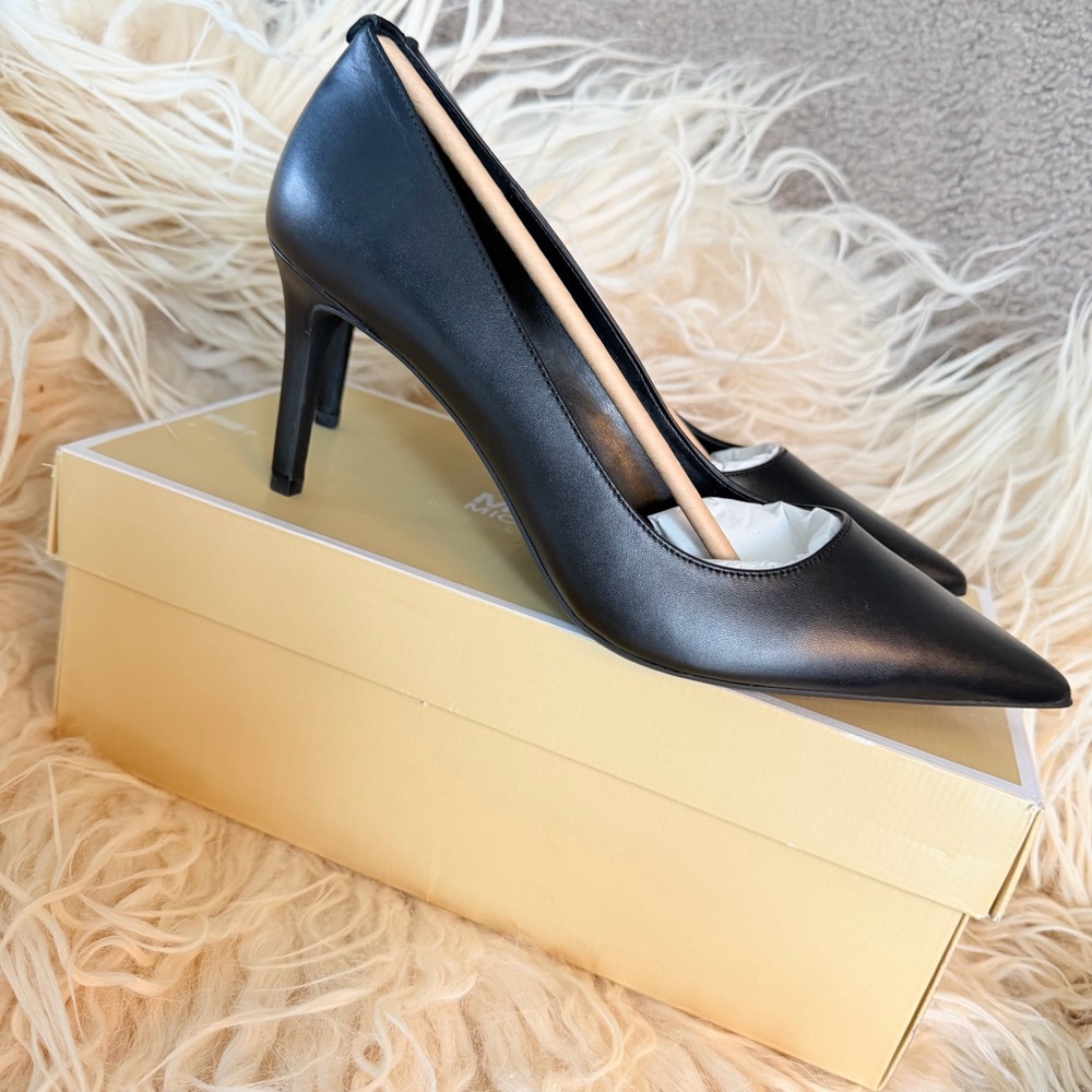 Michael Kors Alina Flex Pump NWT Classic Black Pointed-Toe Women's Pumps Size 10